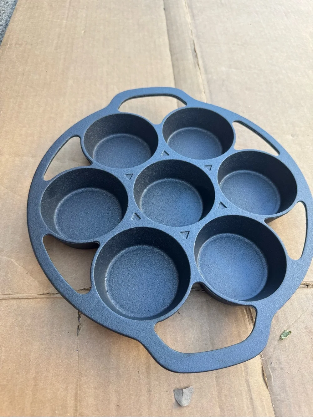 NWOT Cast Iron Aebleskiver Pan in Black